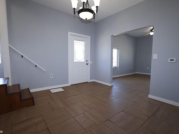 2nd image of 202 S 5th St
