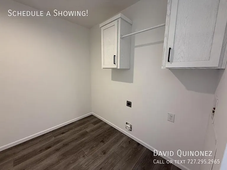 6271 Roosevelt — Photo 16
