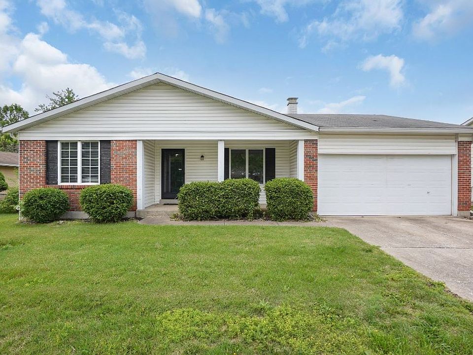 1st image of 15593 Fox Plains Dr