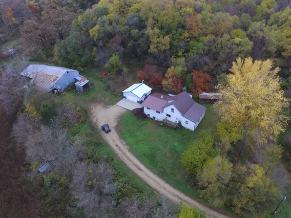 21613 Records Trl, Welch, MN 55089