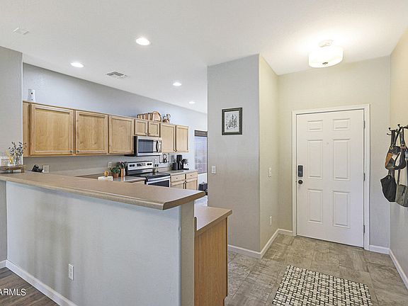 3rd image of 44909 W PARAISO Lane