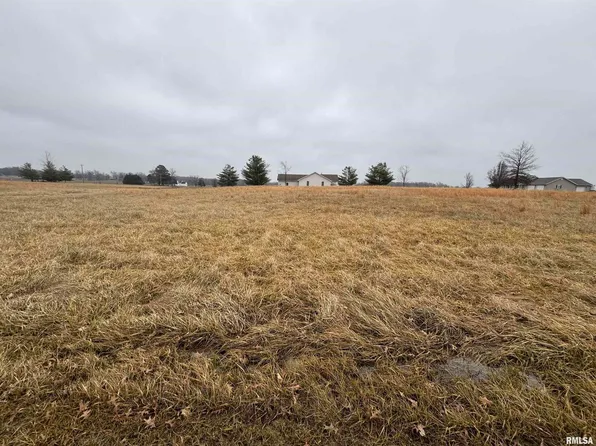 12 Dove Ln, Eldorado, IL 62930