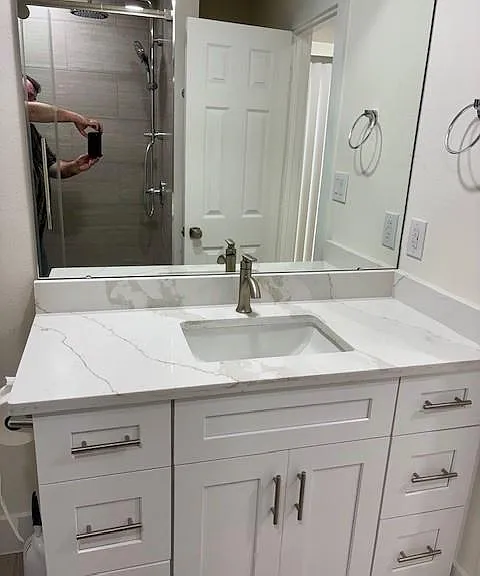 2121 Fountain View Dr #83 — Photo 11