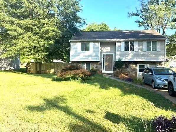 2266 Ranch Trl, Norcross, GA 30071