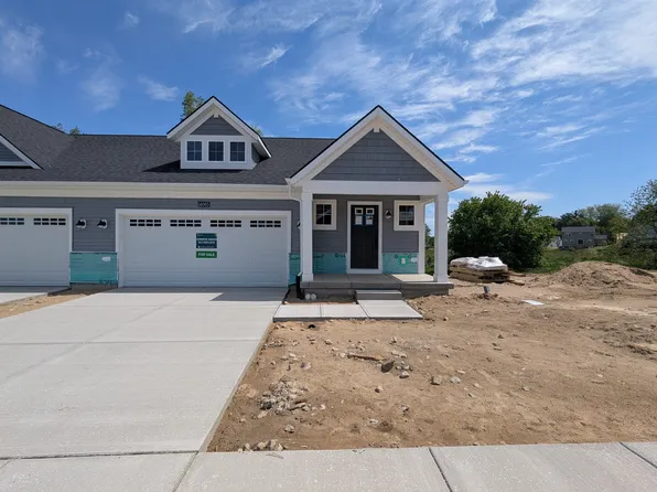14065 Pristine Ct, Dewitt, MI 48820