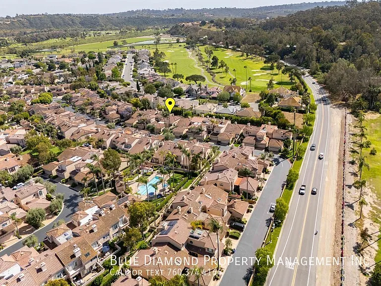 3650 Paseo Vista Famosa — Photo 2
