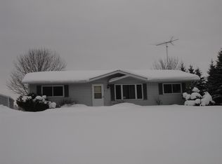 N4065 Morgan Dr, Waupaca, WI 54981