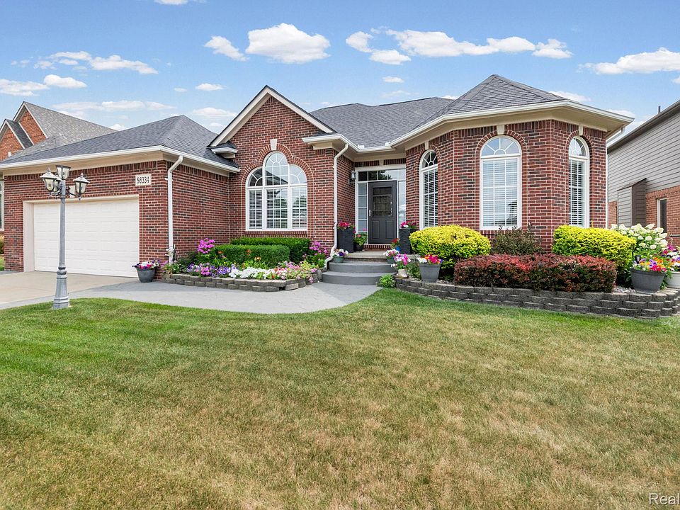 1st image of 56334 Birkdale Dr