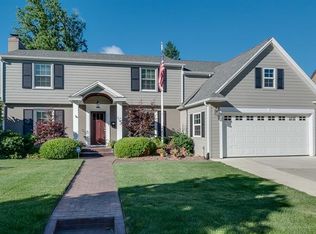 542 E Angela Blvd, South Bend, IN 46617