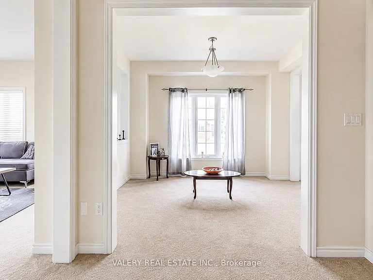 407 Linden Dr — Photo 3