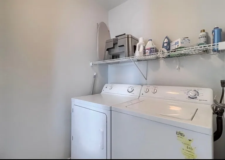 2937 Geneva Ct — Photo 10
