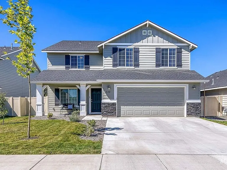 733 S Flintstone Ave — Photo 1