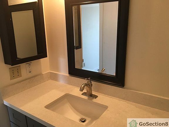 5th image of 1252 Quincy Dr APT 3