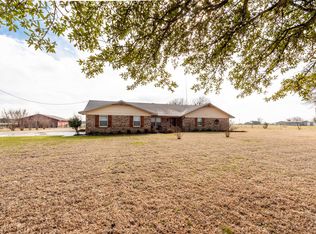 2046 Warren Rd, Lorena, TX 76655
