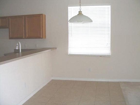 Dinette next to kitchen