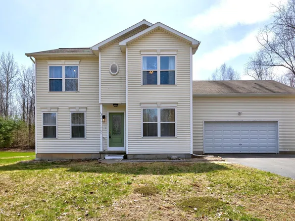 14 Eagles Way, Schuylerville, NY 12871