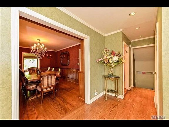 3rd image of 1304 Harbor Rd