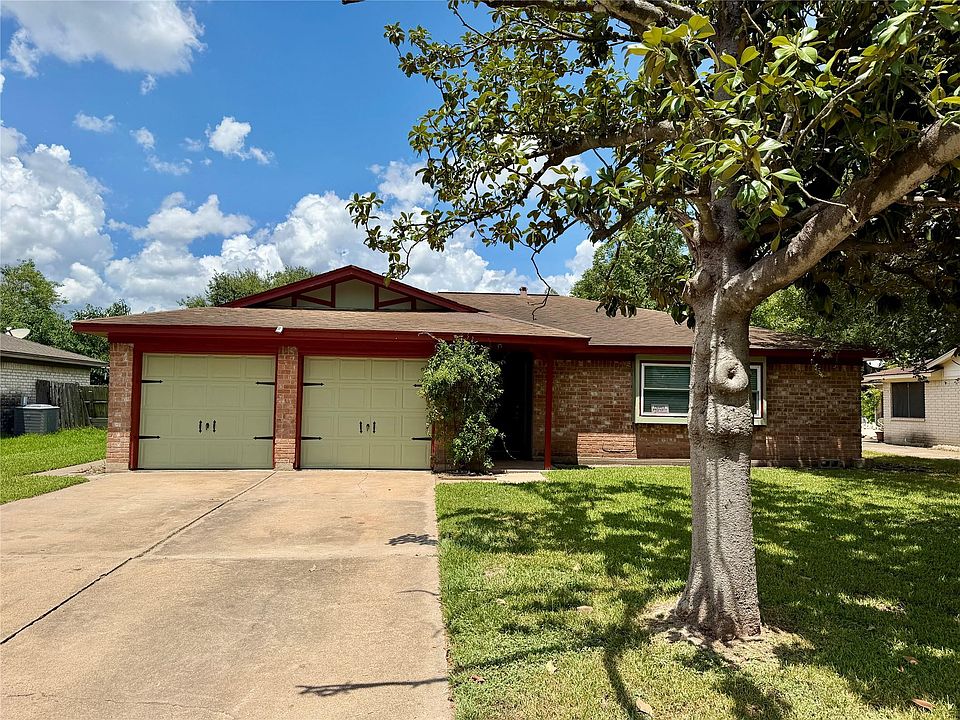 1st image of 12426 Foxburo Dr