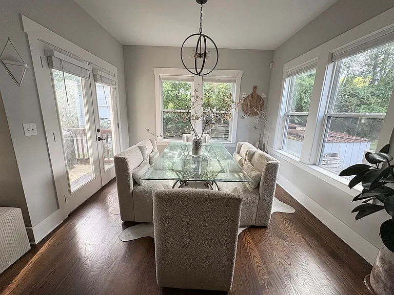 2308A Scott Ave — Photo 9