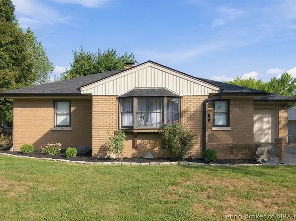 508 Linnwood Avenue, Sellersburg, IN 47172