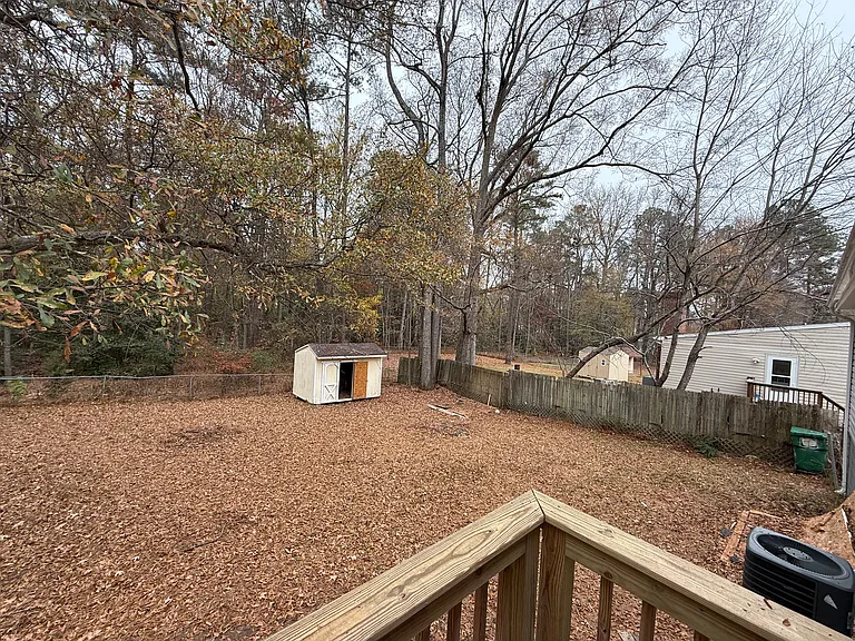 15705 Gary Ave — Photo 30