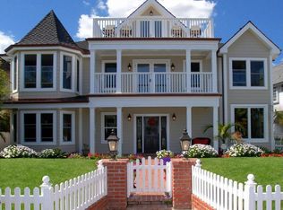 602 Kings Rd, Newport Beach, CA 92663