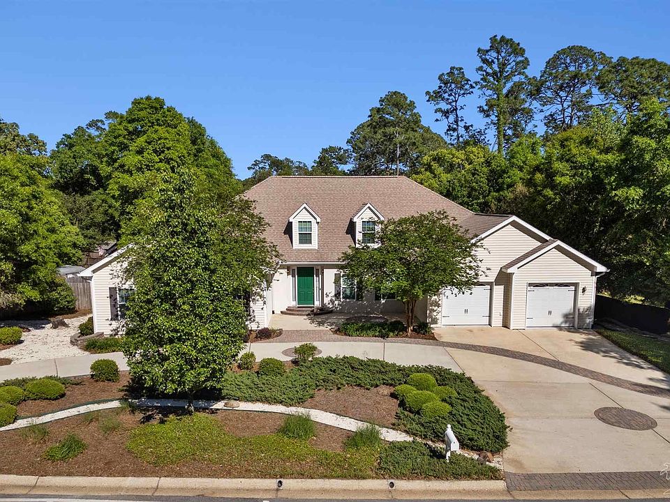 1st image of 9712 Hollowbrook Dr