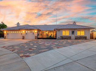 2841 W Avenue L2, Lancaster, CA 93536