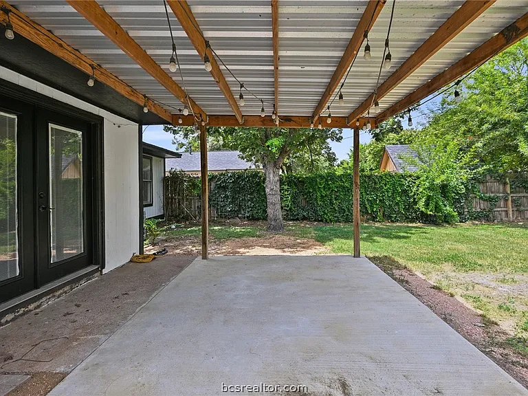 3213 Bahia Dr — Photo 17