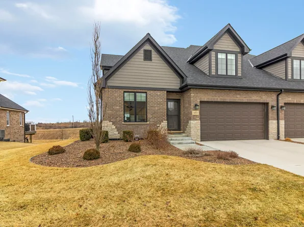 16511 Kayla Dr, Lemont, IL 60439