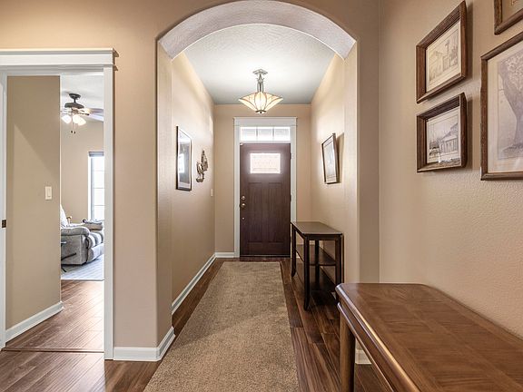 4th image of 5008 Amberview Ln