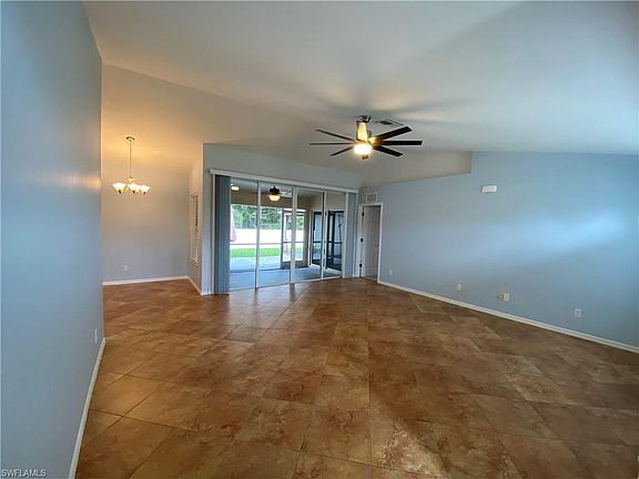 3rd image of 2226 SW 4th St