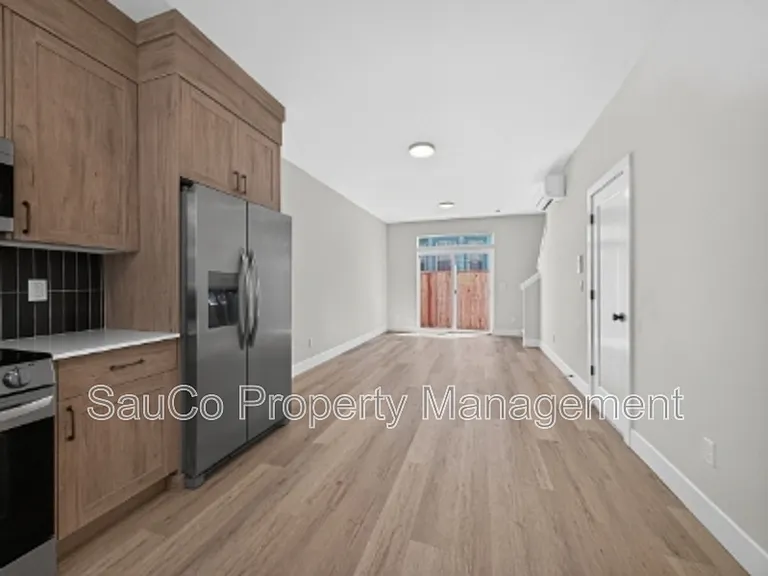 5032 NE 14th Ave #2 — Photo 6