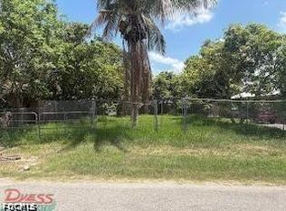 324 E Obispo Ave, Clewiston, FL 33440