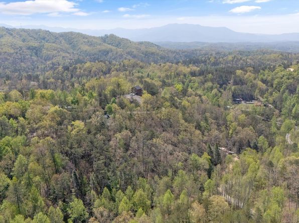 LOT 142 Fir Dr, Sevierville, TN 37876