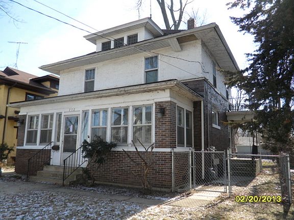 2nd image of 232 W Plum St