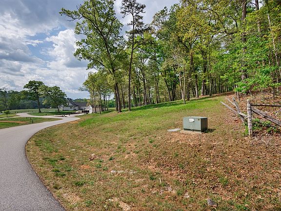 3rd image of 29 Open Water Ln