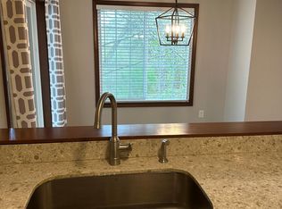 1107 Creekwood Ct SE APT A, Olympia, WA 98501