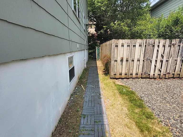 7 E Gibbons St #1 — Photo 11