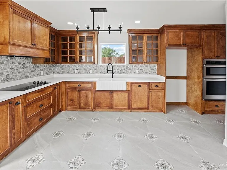 1404 E Karen St #C — Photo 5