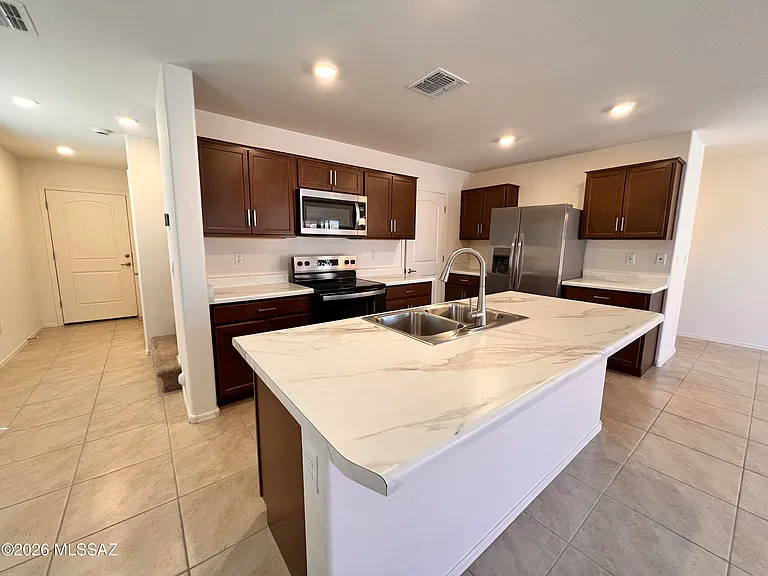 11977 E Chamrod Dr — Photo 2