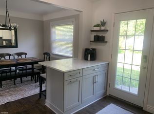 2536 Oliver Rd, Royal Oak, MI 48073