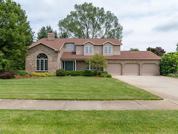 2nd image of 4425 Plum Creek Ln