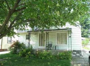 26281 Pattow St, Roseville, MI 48066