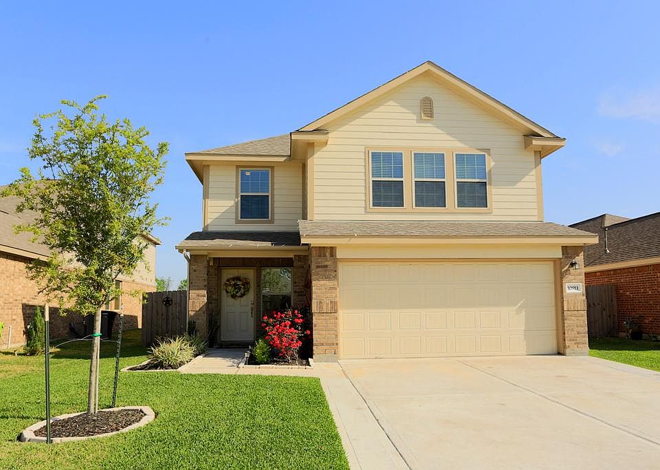 1st image of 10911 Brittan Leaf Ln