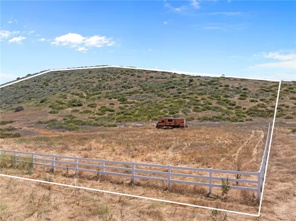 46250 De Portola Rd #44, Temecula, CA 92592