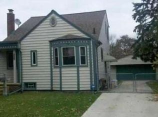 21828 Firwood Ave, Eastpointe, MI 48021