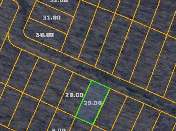 70 Narcissa Dr, Crab Orchard, TN 37723