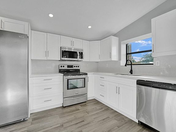 5th image of 1771 NW 26 Avenue