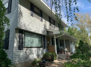 2873 Ritchie Rd, Hagerman, ID 83332